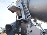 MITSUBISHI FUSO Fighter Mixer Truck TKG-FK72FY 2015 151,642km_17