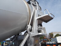 MITSUBISHI FUSO Fighter Mixer Truck TKG-FK72FY 2015 151,642km_25