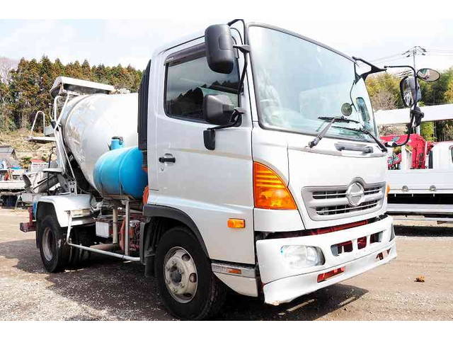 HINO Ranger Mixer Truck TKG-FC9JCAA 2013 115,114km