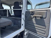 ISUZU Elf Double Cab TKG-NPR85AR 2012 42,300km_31