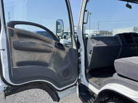 ISUZU Elf Double Cab TKG-NPR85AR 2012 42,300km_32