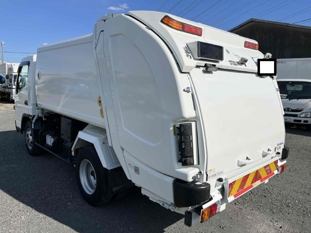 Canter Garbage Truck_2