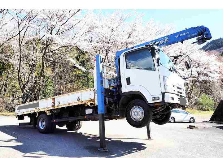 ISUZU Forward Self Loader (With 4 Steps Of Cranes) PKG-FRR90S2 2009 188,123km