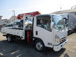 Elf Truck (With 4 Steps Of Cranes)