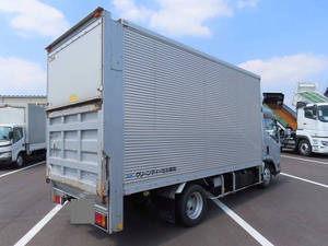 Elf Aluminum Van_2