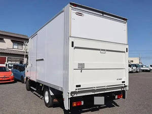 Dyna Aluminum Van_2