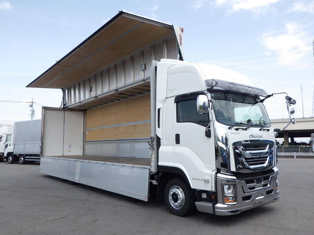 ISUZU Giga Aluminum Wing 2PG-CYJ77C 2023 370,000km