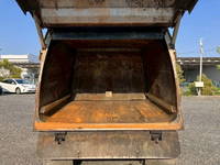 ISUZU Elf Garbage Truck SKG-NPR85YN 2011 154,089km_12