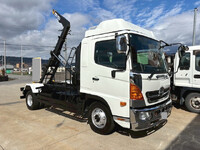 HINO Ranger Container Carrier Truck TKG-FD9JGAA 2014 220,000km_1