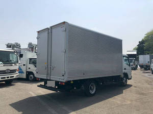 Canter Aluminum Van_2