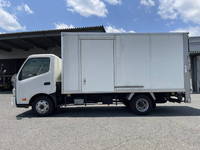 TOYOTA Dyna Aluminum Van TKG-XZU712 2017 108,000km_5