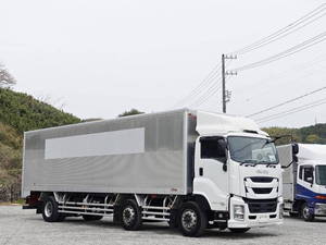 ISUZU Giga Aluminum Van QKG-CYE77BZ 2018 832,000km_1