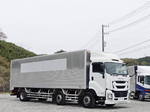 Giga Aluminum Van