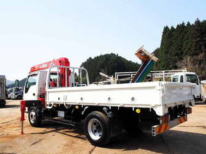 Elf Truck (With 4 Steps Of Cranes)_2