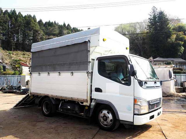 MITSUBISHI FUSO Canter Cattle Transport Truck KK-FE70EB 2004 158,829km