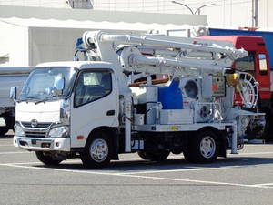 Dutro Concrete Pumping Truck_1