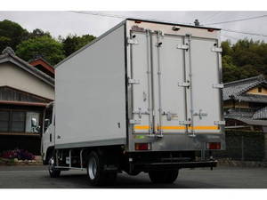 Elf Refrigerator & Freezer Truck_2