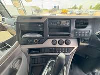 UD TRUCKS Quon Self Loader 2RG-CG5FL 2024 2,000km_19
