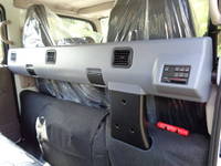 MITSUBISHI FUSO Canter Double Cab 2RG-FBA20 2025 190km_21