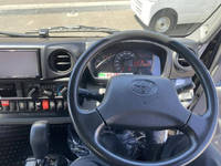 TOYOTA Others Panel Van TKG-XZU605 2017 154,000km_15