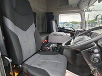 HINO Profia Trailer Head QDG-SS1EKDA 2015 301,940km_19