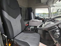 HINO Profia Trailer Head QDG-SS1EKDA 2015 301,940km_21