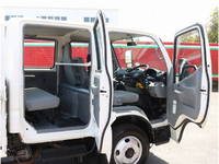 TOYOTA Others Double Cab TKG-XZU695 2016 41,216km_7