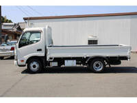 HINO Dutro Flat Body TPG-XZU645M 2017 118,000km_5