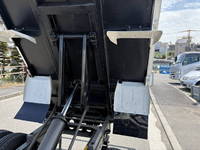 HINO Dutro Dump 2RG-XZU600T 2023 686km_8