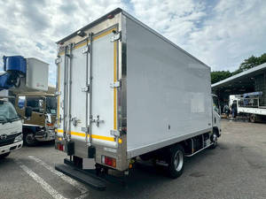 Elf Refrigerator & Freezer Truck_2