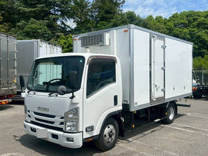 Elf Refrigerator & Freezer Truck_1