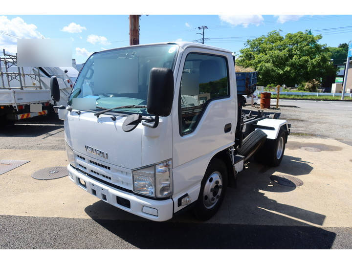 ISUZU Elf Container Carrier Truck SKG-NKR85AN 2011 186,117km