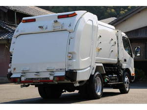 Dutro Garbage Truck_2