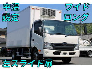 Dutro Refrigerator & Freezer Truck_1