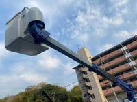 TOYOTA Dyna Cherry Picker KK-XZU301A 2000 107,641km_14