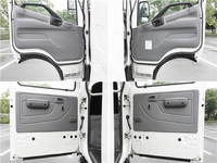 TOYOTA Others Double Cab TKG-XZU710 2017 69,183km_39