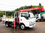 Elf Truck (With 4 Steps Of Cranes)