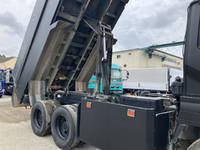 UD TRUCKS Big Thumb Dump KL-CW48A 2003 1,001,000km_11