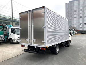 Dyna Aluminum Van_2