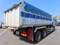 UD TRUCKS Quon Deep Dump QKG-CW5YL 2015 447,000km_2