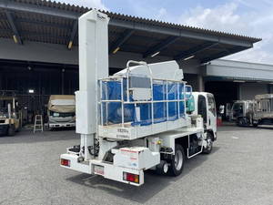 Elf Cherry Picker_2