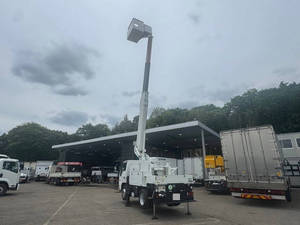 Elf Cherry Picker_2