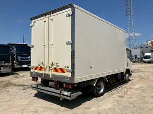 Elf Refrigerator & Freezer Truck_2