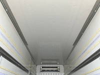 ISUZU Forward Refrigerator & Freezer Truck 2PG-FTR90U2 2019 513,508km_10