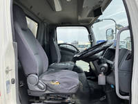 ISUZU Forward Refrigerator & Freezer Truck TKG-FRR90S2 2014 827,139km_33