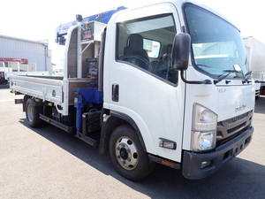 Elf Truck (With 3 Steps Of Cranes)_1