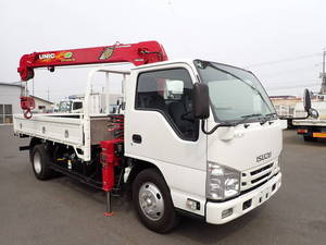 Elf Truck (With 3 Steps Of Cranes)_1
