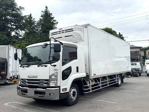 Forward Refrigerator & Freezer Truck_1