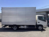 HINO Dutro Aluminum Van 2RG-XZU655M 2022 61,674km_5