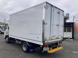 Elf Refrigerator & Freezer Truck_2